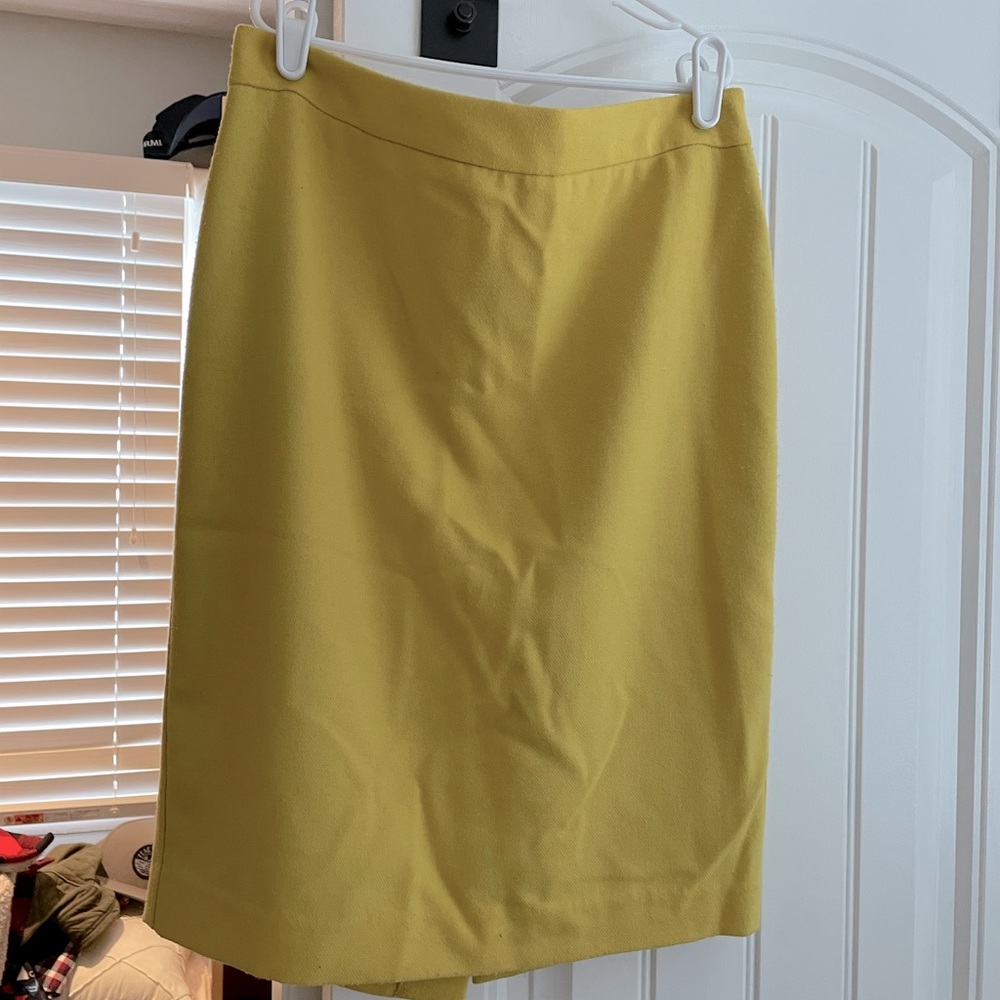 Cabi yellow pencil skirt